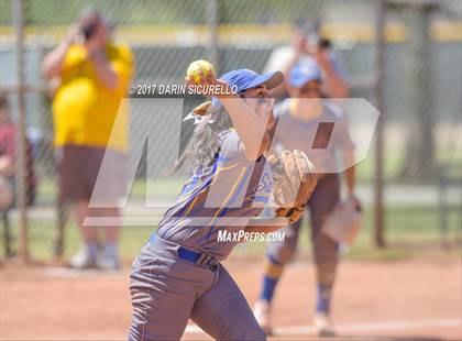 Thumbnail 1 in Sahuarita vs Show Low (AIA Division 3A Round 1 Playoff)  photogallery.