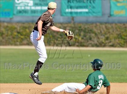 Thumbnail 3 in Don Lugo @ South Hills photogallery.