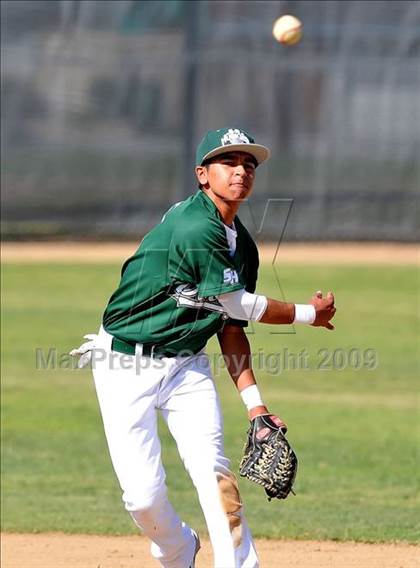 Thumbnail 3 in Don Lugo @ South Hills photogallery.
