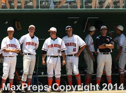 Thumbnail 3 in Village Christian vs. Santa Ynez (CIFSS Division 5 Championship) photogallery.