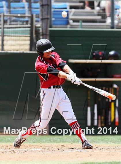 Thumbnail 3 in Village Christian vs. Santa Ynez (CIFSS Division 5 Championship) photogallery.