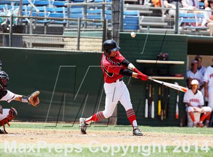Thumbnail 3 in Village Christian vs. Santa Ynez (CIFSS Division 5 Championship) photogallery.