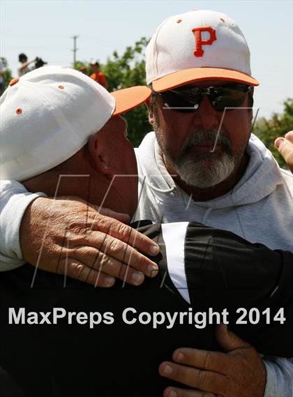 Thumbnail 2 in Village Christian vs. Santa Ynez (CIFSS Division 5 Championship) photogallery.
