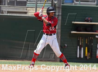 Thumbnail 2 in Village Christian vs. Santa Ynez (CIFSS Division 5 Championship) photogallery.