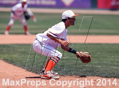 Thumbnail 3 in Village Christian vs. Santa Ynez (CIFSS Division 5 Championship) photogallery.
