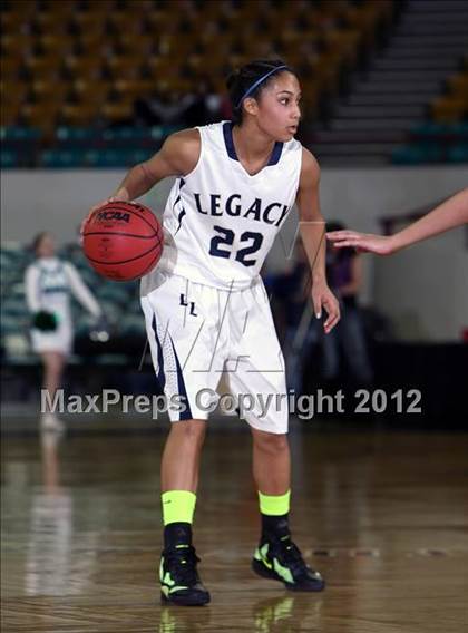 Thumbnail 3 in Legacy vs. Doherty (CHSAA 5A Great 8) photogallery.