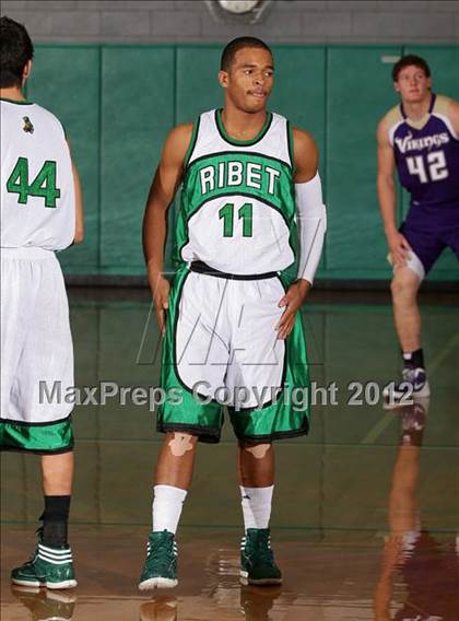 Thumbnail 3 in Ribet Academy vs. Valencia (Providence Cystic Fibrosis Benefit) photogallery.