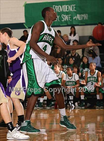 Thumbnail 3 in Ribet Academy vs. Valencia (Providence Cystic Fibrosis Benefit) photogallery.
