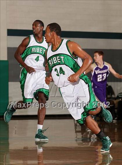 Thumbnail 1 in Ribet Academy vs. Valencia (Providence Cystic Fibrosis Benefit) photogallery.