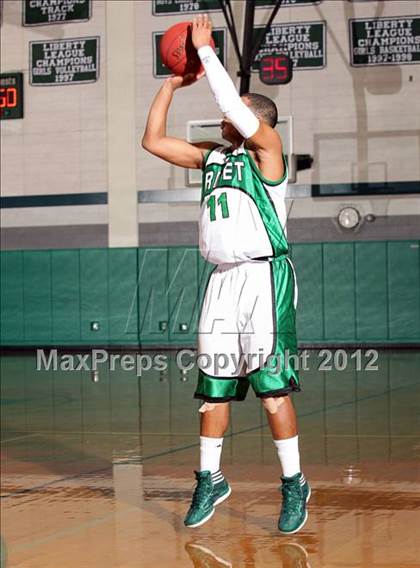 Thumbnail 1 in Ribet Academy vs. Valencia (Providence Cystic Fibrosis Benefit) photogallery.