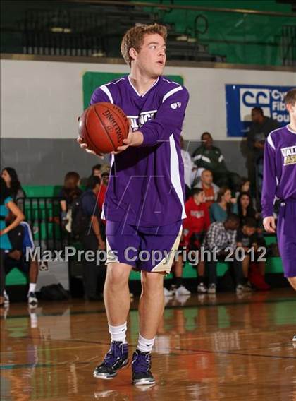 Thumbnail 2 in Ribet Academy vs. Valencia (Providence Cystic Fibrosis Benefit) photogallery.