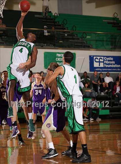 Thumbnail 2 in Ribet Academy vs. Valencia (Providence Cystic Fibrosis Benefit) photogallery.