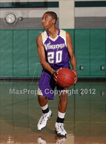 Thumbnail 1 in Ribet Academy vs. Valencia (Providence Cystic Fibrosis Benefit) photogallery.