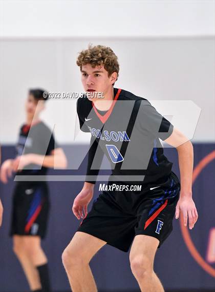 Thumbnail 3 in Folsom vs. Grant (Fortune Showcase) photogallery.
