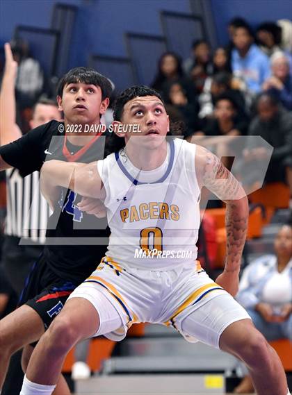 Thumbnail 2 in Folsom vs. Grant (Fortune Showcase) photogallery.