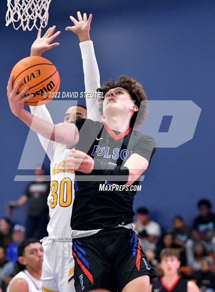 Thumbnail 3 in Folsom vs. Grant (Fortune Showcase) photogallery.