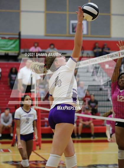 Thumbnail 1 in Brownsburg @ Fishers photogallery.