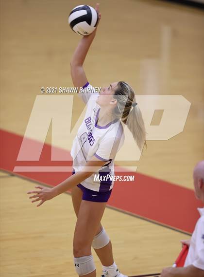 Thumbnail 1 in Brownsburg @ Fishers photogallery.