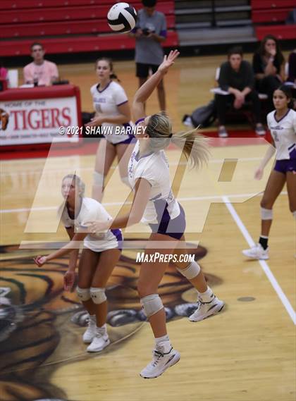 Thumbnail 3 in Brownsburg @ Fishers photogallery.