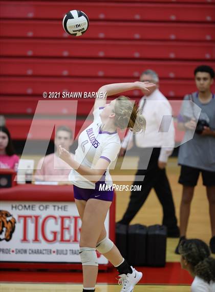 Thumbnail 1 in Brownsburg @ Fishers photogallery.