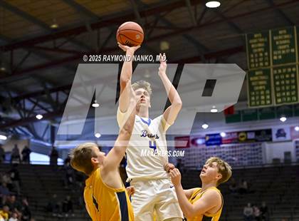 Thumbnail 2 in Delta vs. Fort Wayne Blackhawk Christian (IHSAA 4A New Castle Regional)  photogallery.
