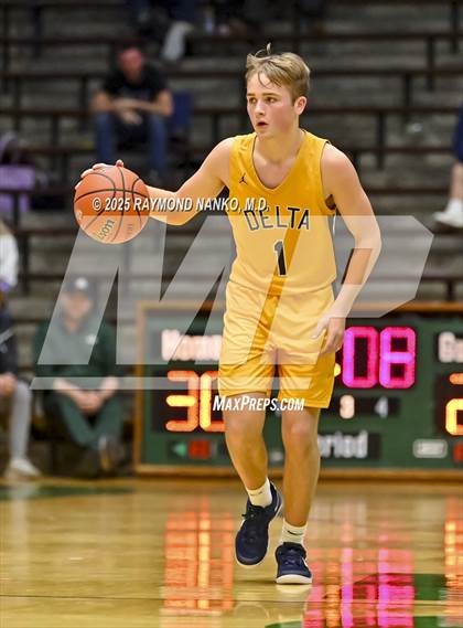 Thumbnail 3 in Delta vs. Fort Wayne Blackhawk Christian (IHSAA 4A New Castle Regional)  photogallery.