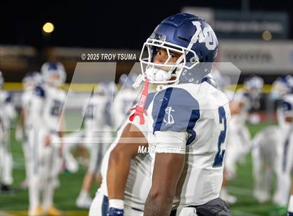 Thumbnail 2 in Nelson vs. Lake Oswego (OSAA 6A Semifinal) photogallery.