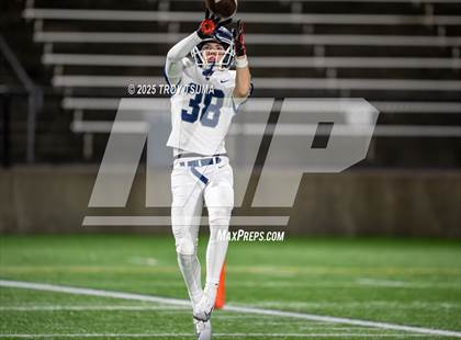 Thumbnail 1 in Nelson vs. Lake Oswego (OSAA 6A Semifinal) photogallery.