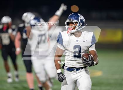 Thumbnail 3 in Nelson vs. Lake Oswego (OSAA 6A Semifinal) photogallery.