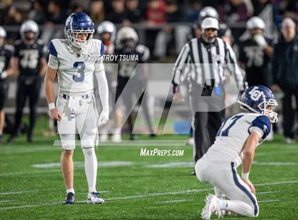 Thumbnail 1 in Nelson vs. Lake Oswego (OSAA 6A Semifinal) photogallery.