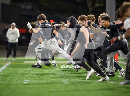 Thumbnail 3 in Nelson vs. Lake Oswego (OSAA 6A Semifinal) photogallery.