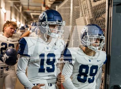 Thumbnail 3 in Nelson vs. Lake Oswego (OSAA 6A Semifinal) photogallery.