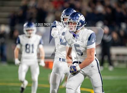 Thumbnail 1 in Nelson vs. Lake Oswego (OSAA 6A Semifinal) photogallery.
