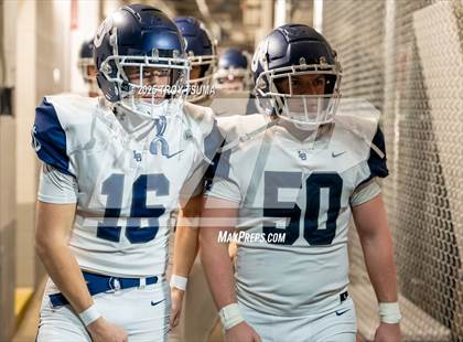 Thumbnail 2 in Nelson vs. Lake Oswego (OSAA 6A Semifinal) photogallery.