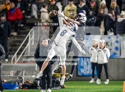 Thumbnail 3 in Nelson vs. Lake Oswego (OSAA 6A Semifinal) photogallery.
