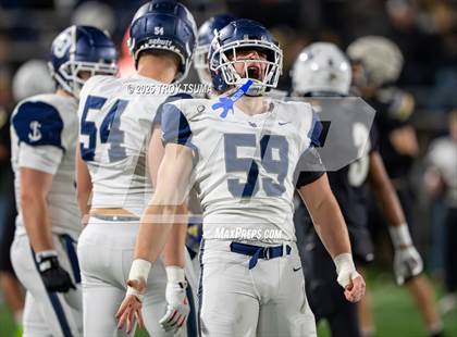 Thumbnail 2 in Nelson vs. Lake Oswego (OSAA 6A Semifinal) photogallery.