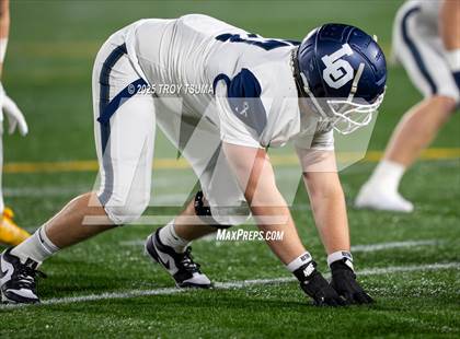 Thumbnail 3 in Nelson vs. Lake Oswego (OSAA 6A Semifinal) photogallery.
