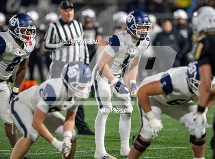 Thumbnail 2 in Nelson vs. Lake Oswego (OSAA 6A Semifinal) photogallery.