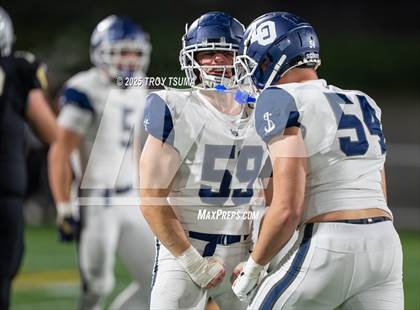 Thumbnail 3 in Nelson vs. Lake Oswego (OSAA 6A Semifinal) photogallery.