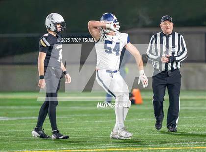 Thumbnail 3 in Nelson vs. Lake Oswego (OSAA 6A Semifinal) photogallery.