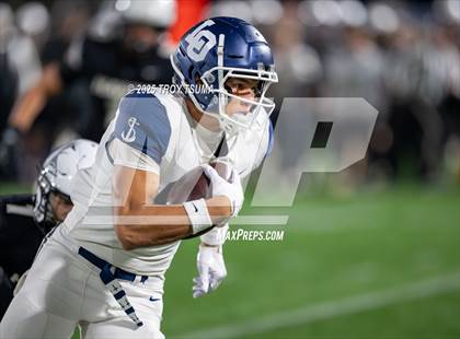 Thumbnail 3 in Nelson vs. Lake Oswego (OSAA 6A Semifinal) photogallery.