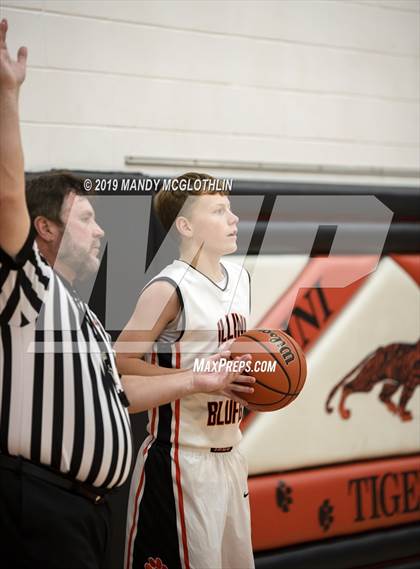 Thumbnail 3 in Lewistown @ Illini Bluffs photogallery.