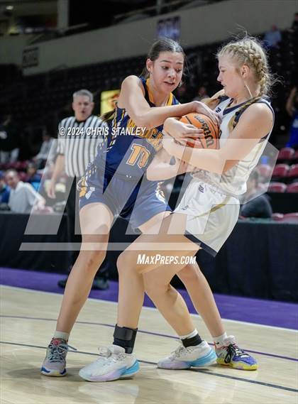 Thumbnail 1 in Joseph City vs St. David (AIA-1A Final) photogallery.