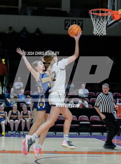 Thumbnail 3 in Joseph City vs St. David (AIA-1A Final) photogallery.