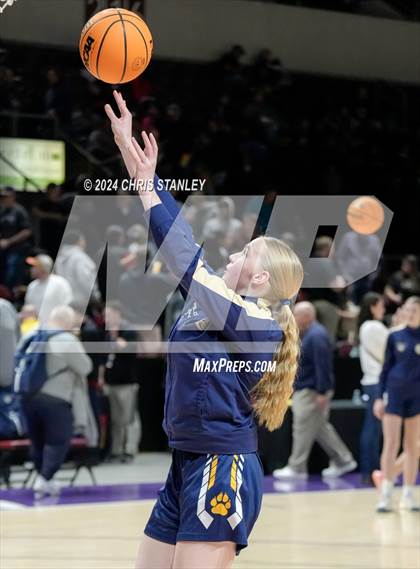 Thumbnail 1 in Joseph City vs St. David (AIA-1A Final) photogallery.