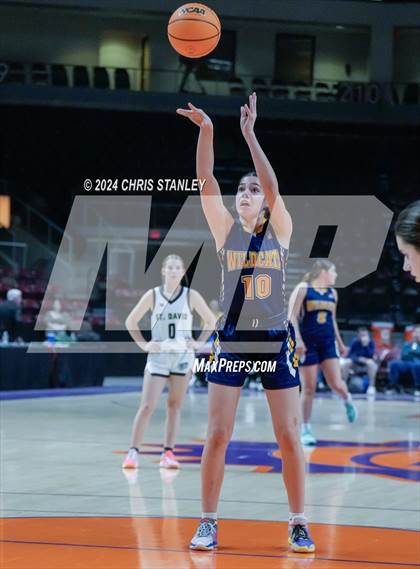 Thumbnail 2 in Joseph City vs St. David (AIA-1A Final) photogallery.