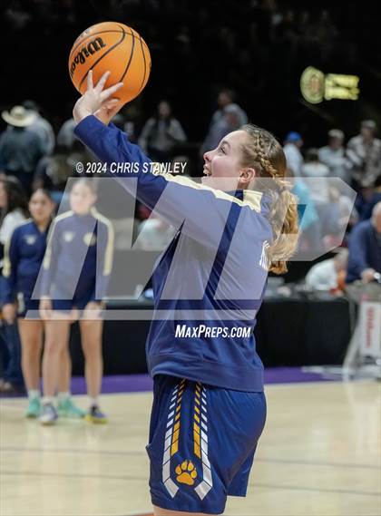 Thumbnail 2 in Joseph City vs St. David (AIA-1A Final) photogallery.