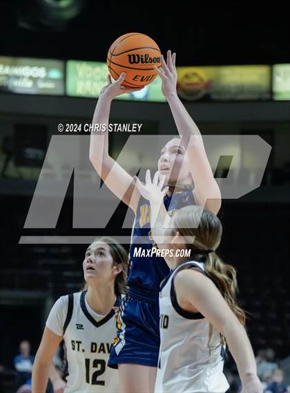 Thumbnail 2 in Joseph City vs St. David (AIA-1A Final) photogallery.