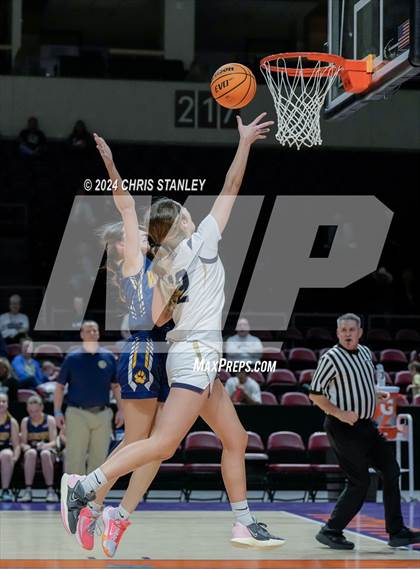 Thumbnail 1 in Joseph City vs St. David (AIA-1A Final) photogallery.