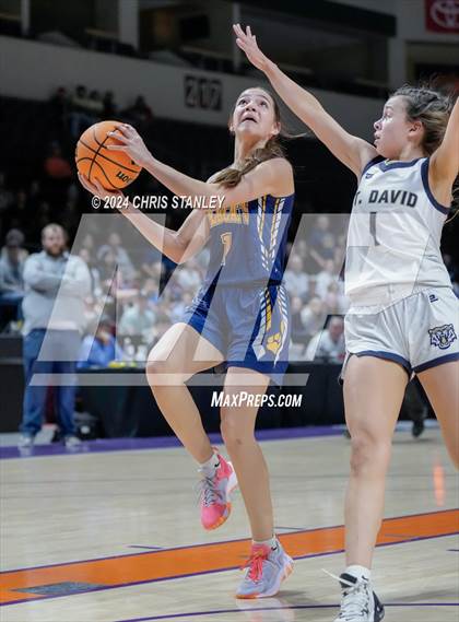 Thumbnail 3 in Joseph City vs St. David (AIA-1A Final) photogallery.